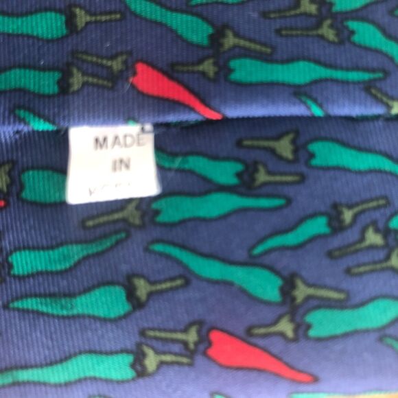 Museum Of Fine Arts Boston Mens Silk Tie Red Green Chili Peppers - Picture 4 of 4